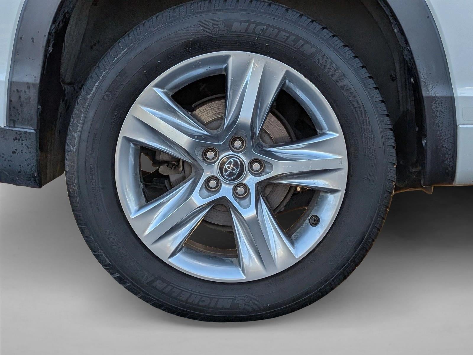 2019 Toyota Highlander Limited V6 FWD (GS)