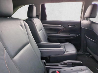 2019 Toyota Highlander Limited V6 FWD (GS)