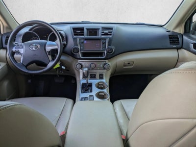 2013 Toyota Highlander FWD 4dr V6 SE (Natl)
