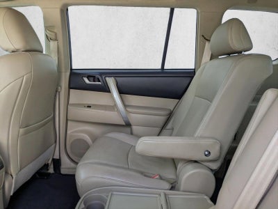 2013 Toyota Highlander FWD 4dr V6 SE (Natl)