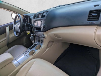 2013 Toyota Highlander FWD 4dr V6 SE (Natl)