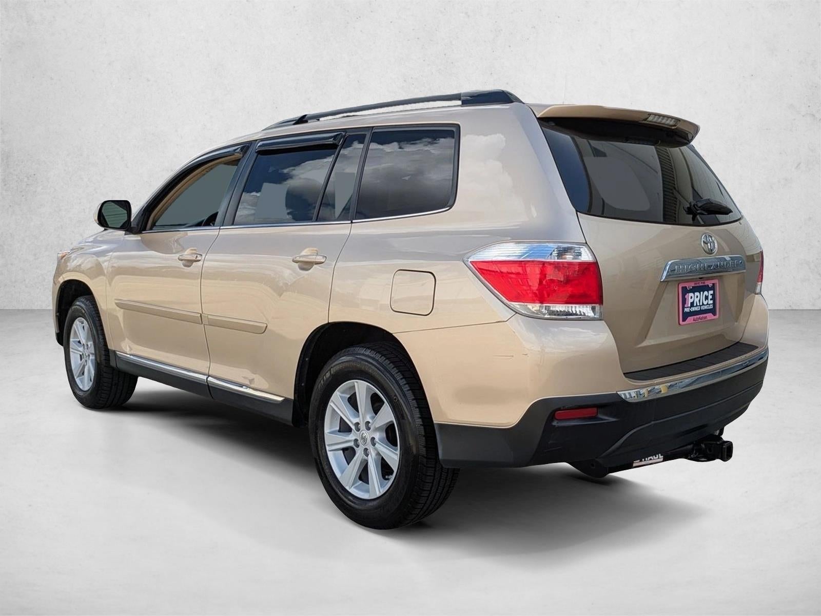 2013 Toyota Highlander FWD 4dr V6 SE (Natl)