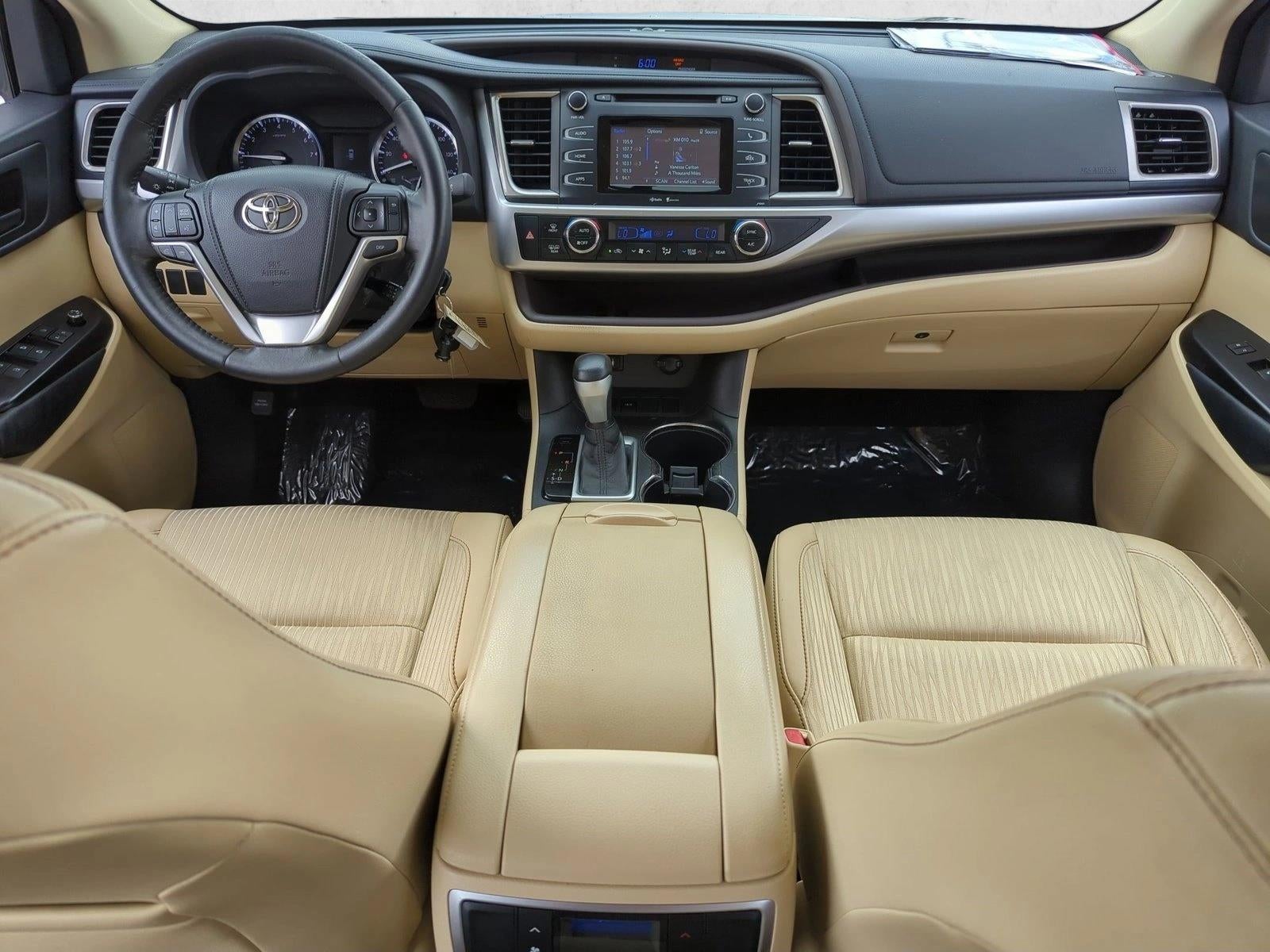 2014 Toyota Highlander FWD 4dr V6 LE Plus (SE)