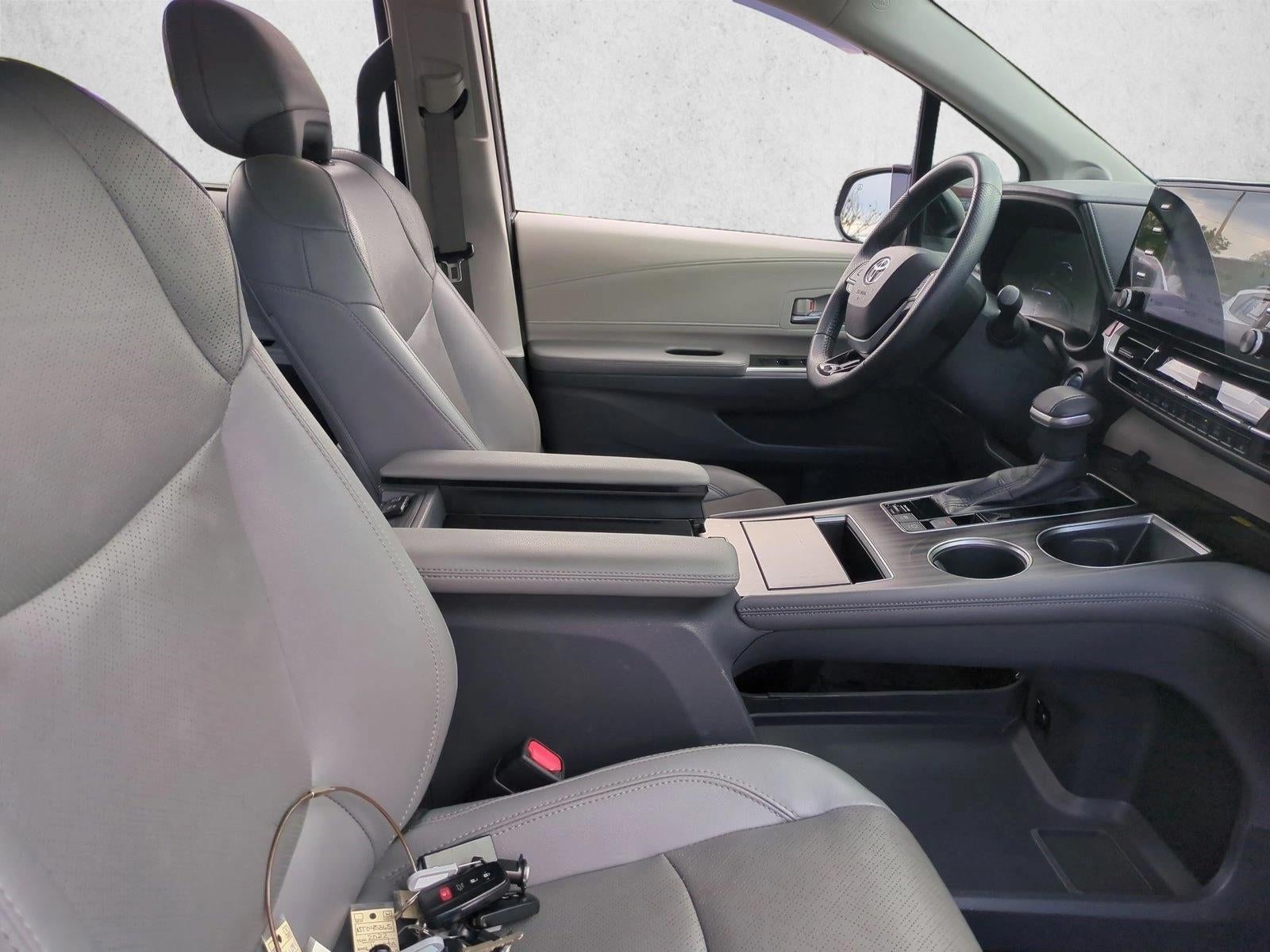 2021 Toyota Sienna Limited FWD 7-Passenger (GS)