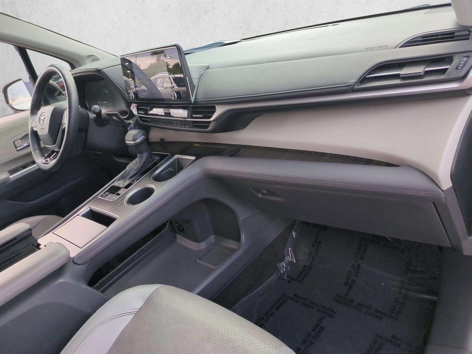 2021 Toyota Sienna Limited FWD 7-Passenger (GS)