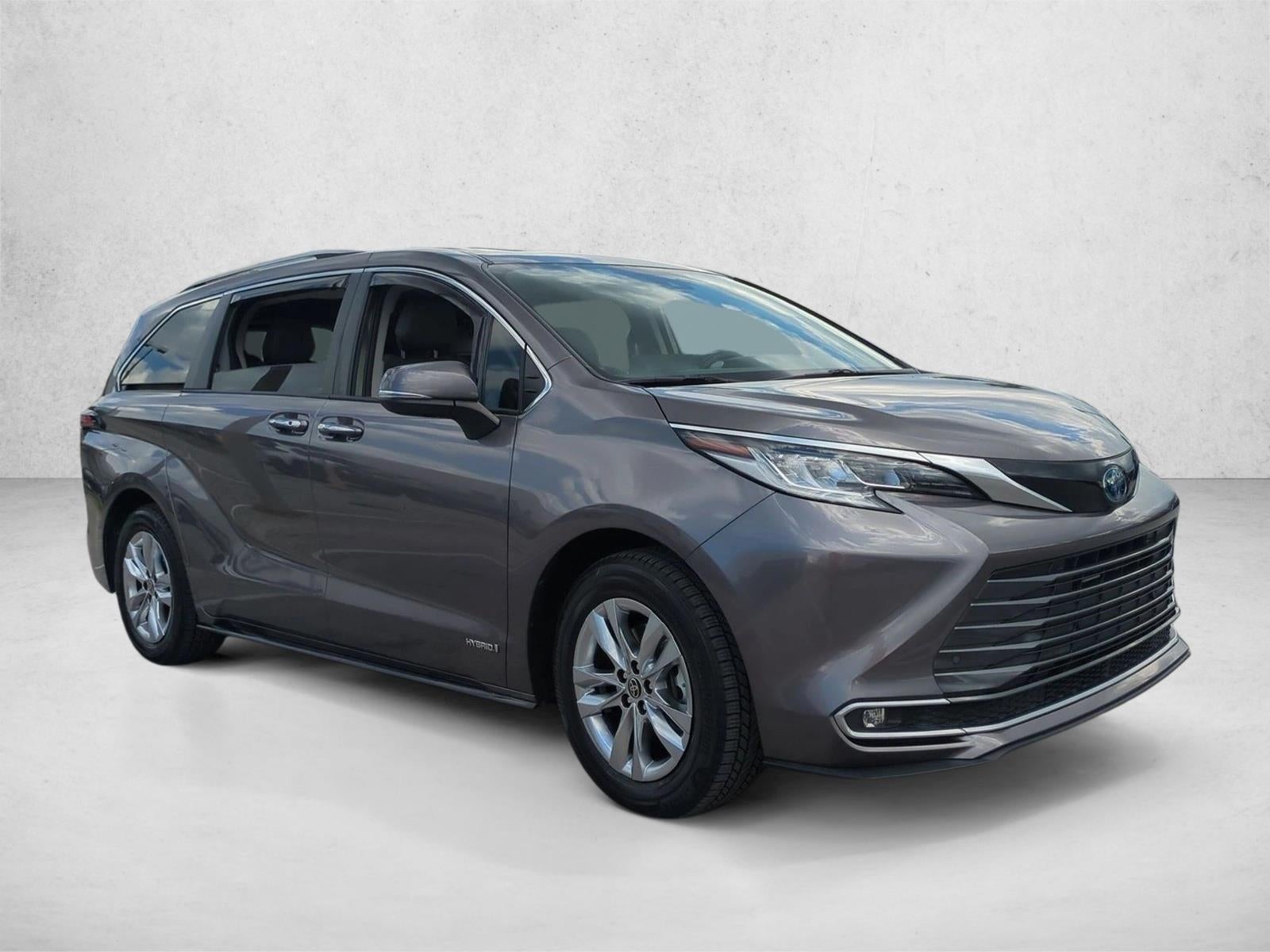 2021 Toyota Sienna Limited FWD 7-Passenger (GS)