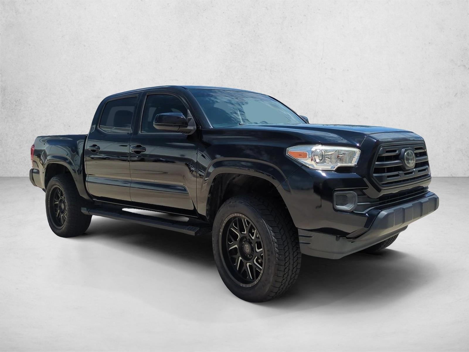 2019 Toyota Tacoma 2WD 2WD SR Double Cab 5' Bed I4 AT (GS)