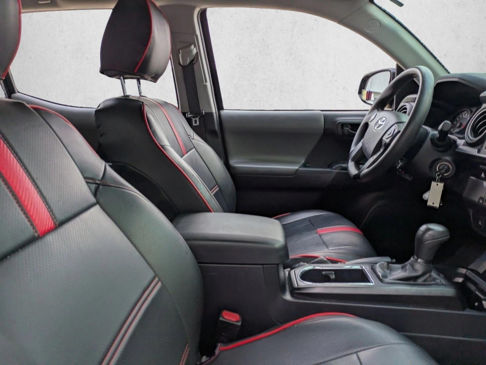 2019 Toyota Tacoma 2WD 2WD SR Double Cab 5' Bed I4 AT (GS)