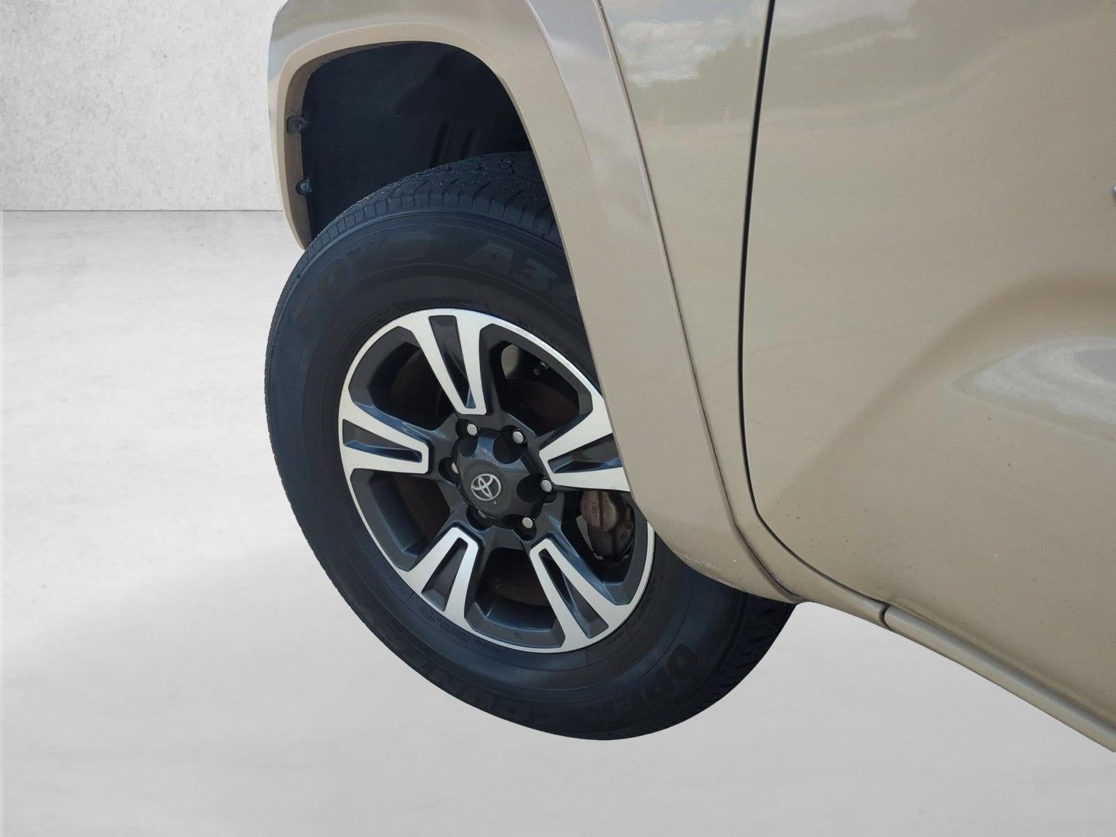 2017 Toyota Tacoma TRD Sport Double Cab 5' Bed V6 4x2 AT (Natl)