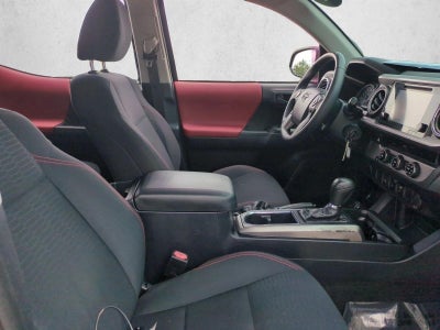 2017 Toyota Tacoma SR5 Double Cab 5' Bed V6 4x2 AT (GS)