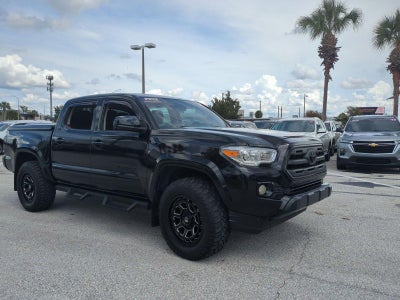 2017 Toyota Tacoma SR5 Double Cab 5' Bed V6 4x2 AT (GS)