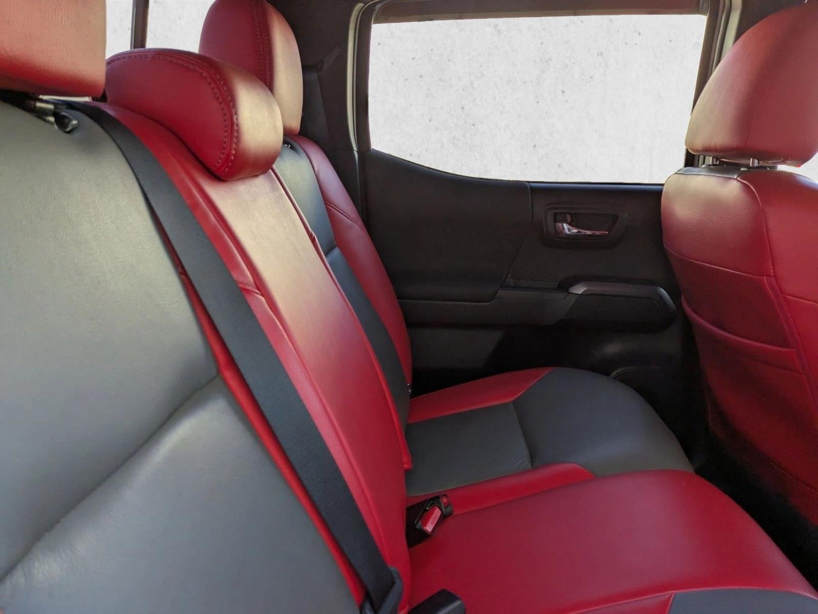 2021 Toyota Tacoma 2WD 2WD TRD Sport Double Cab 5' Bed V6 AT (Natl)