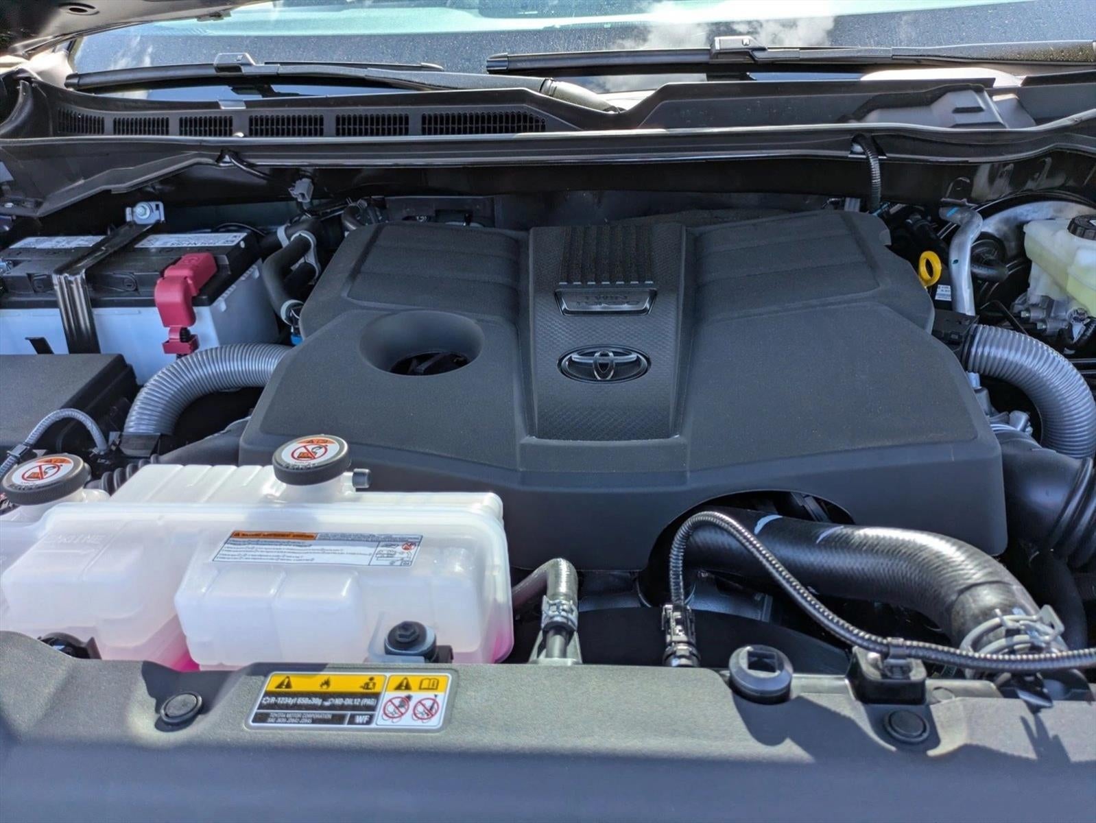 2026 Toyota Tundra 4WD 4WD Limited CrewMax 5.5' Bed (Natl)