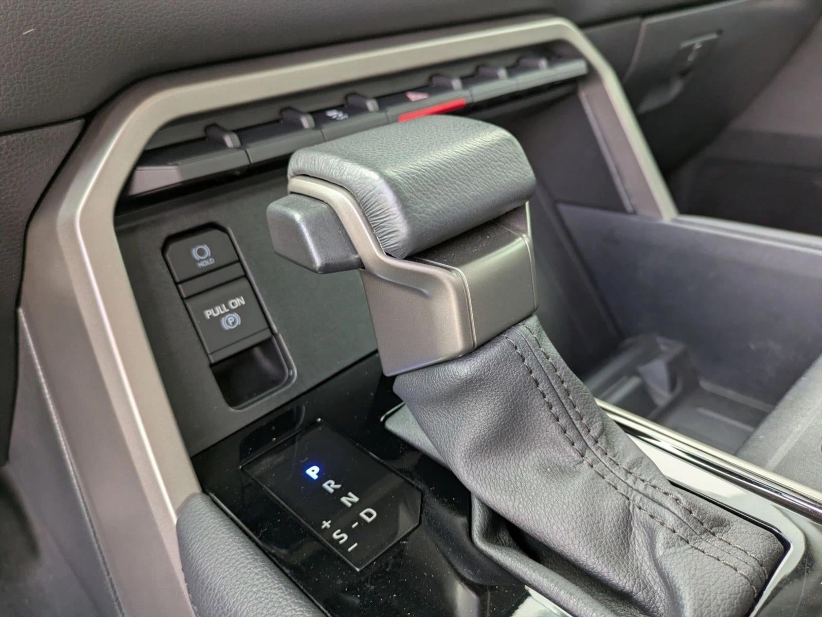 2024 Toyota Tundra 4WD 4WD Limited Hybrid CrewMax 5.5' Bed (Natl)