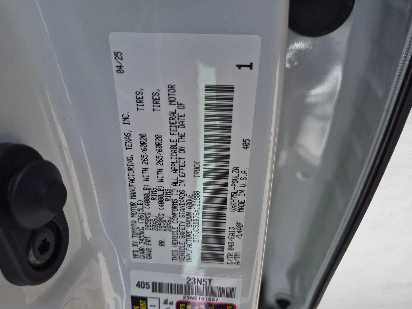 2025 Toyota Tundra 4WD 4WD Limited Hybrid CrewMax 5.5' Bed (Natl)