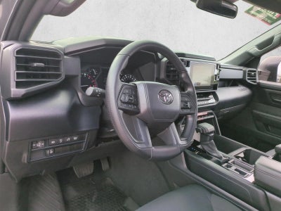 2025 Toyota Tundra 4WD 4WD SR CrewMax 5.5' Bed (Natl)