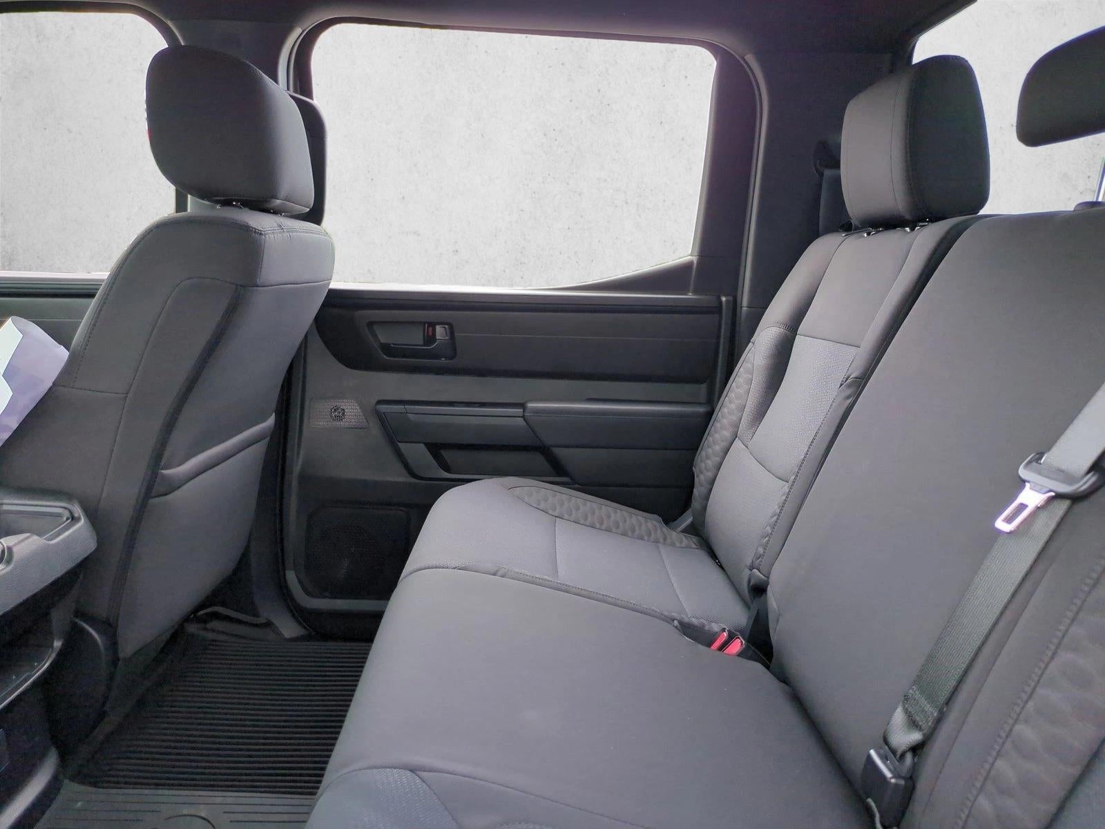 2025 Toyota Tundra 4WD 4WD SR CrewMax 5.5' Bed (Natl)