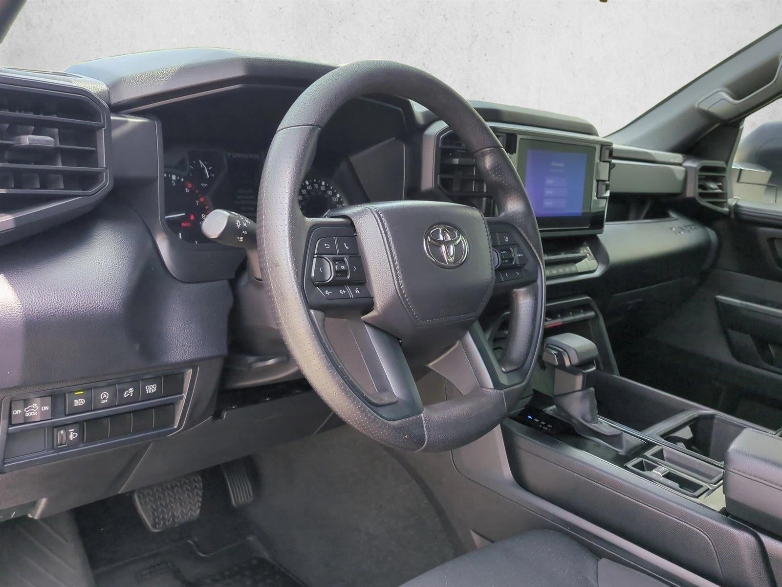 2025 Toyota Tundra 4WD 4WD SR CrewMax 5.5' Bed (Natl)