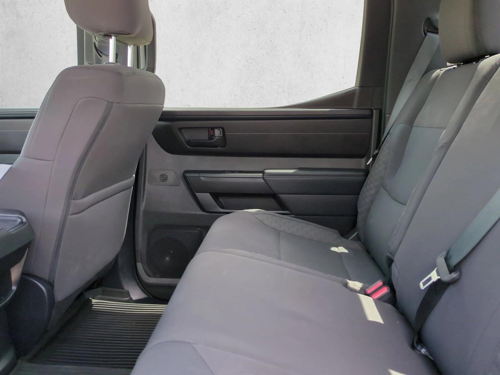 2025 Toyota Tundra 4WD 4WD SR CrewMax 5.5' Bed (Natl)