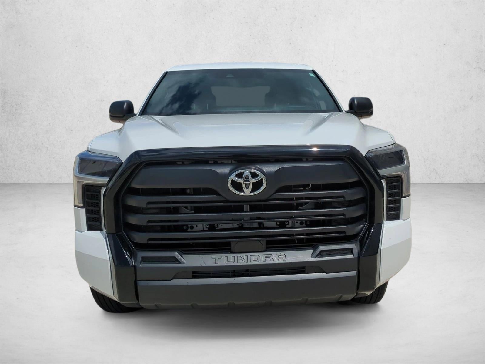 2025 Toyota Tundra 4WD 4WD SR CrewMax 5.5' Bed (Natl)