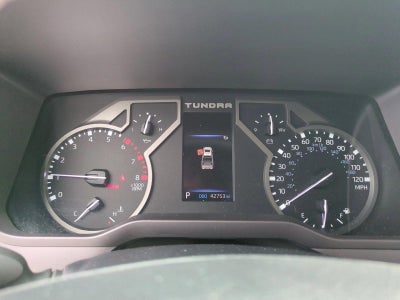 2023 Toyota Tundra 4WD 4WD SR5 CrewMax 5.5' Bed (SE)