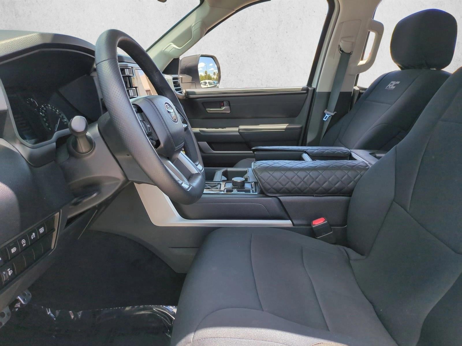2023 Toyota Tundra 4WD 4WD SR5 CrewMax 5.5' Bed (Natl)