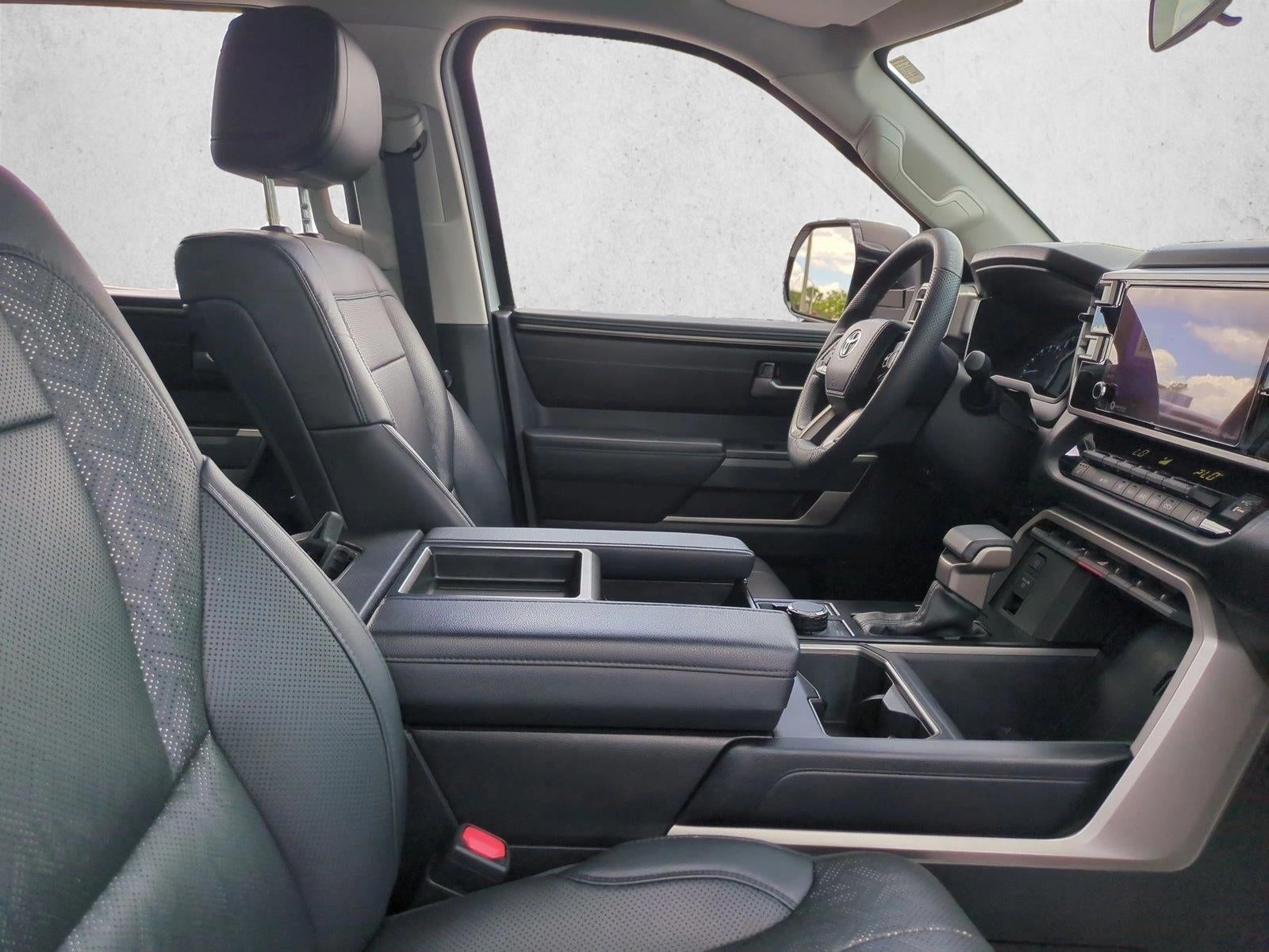 2024 Toyota Tundra 4WD 4WD SR5 CrewMax 5.5' Bed (SE)