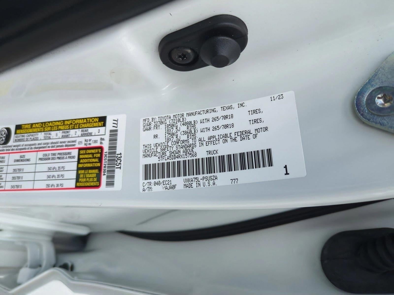 2024 Toyota Tundra 4WD 4WD SR5 CrewMax 5.5' Bed (SE)