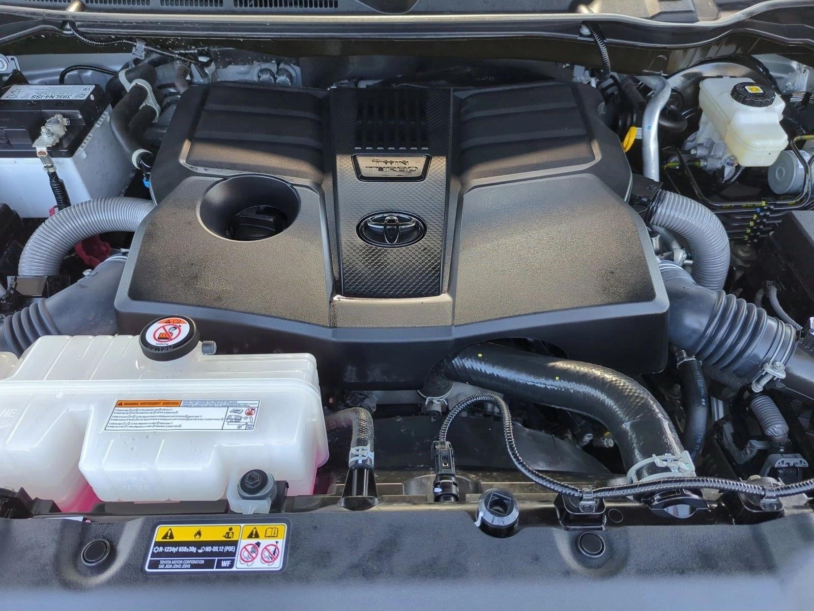 2024 Toyota Tundra 4WD 4WD SR5 CrewMax 5.5' Bed (Natl)