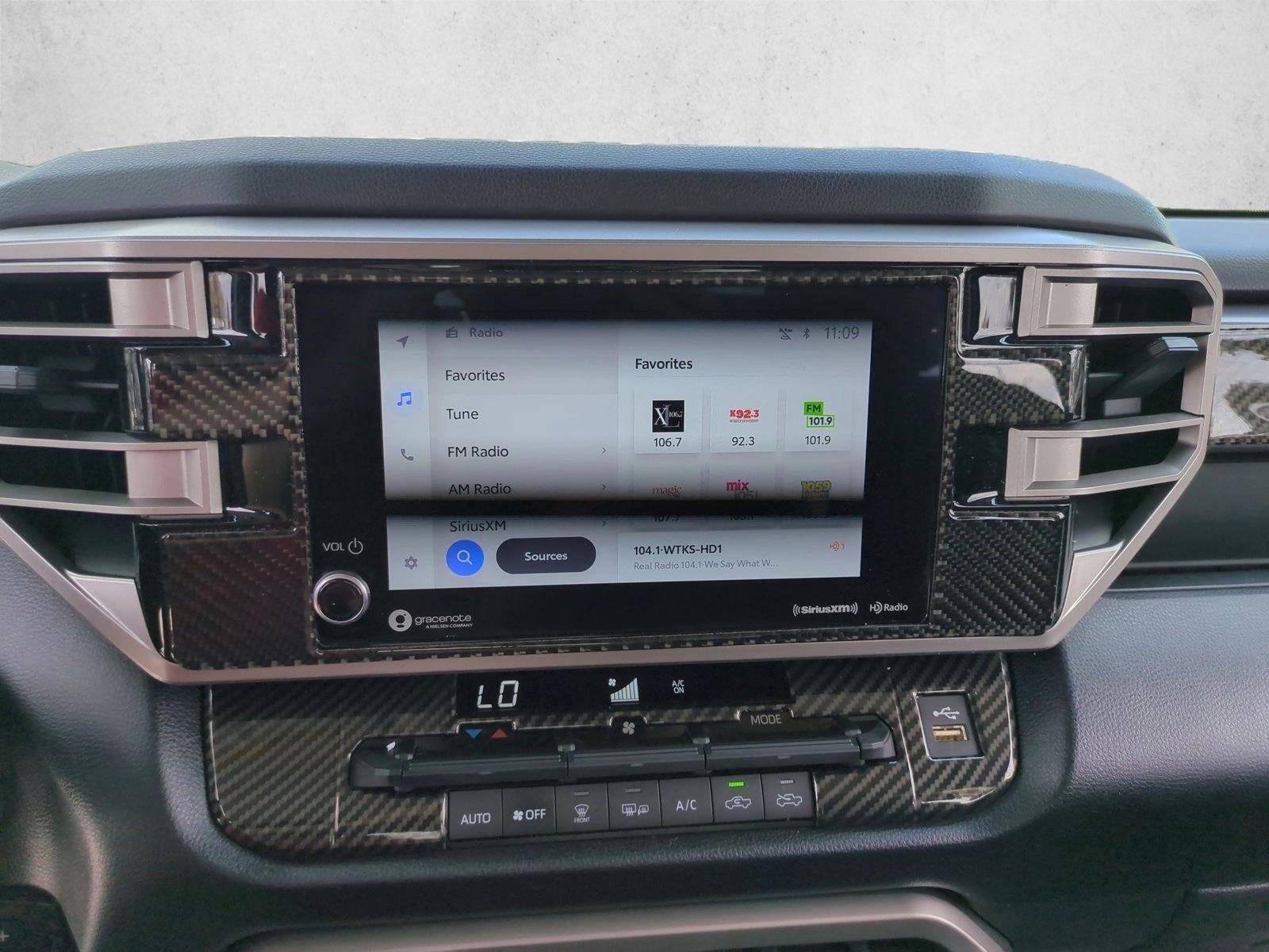 2024 Toyota Tundra 4WD 4WD SR5 CrewMax 5.5' Bed (Natl)