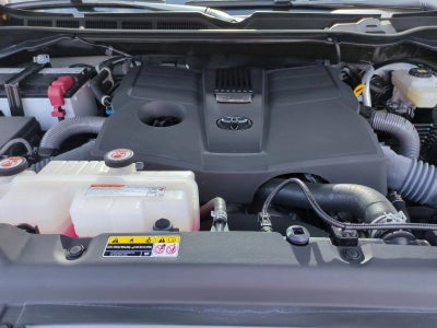 2024 Toyota Tundra 4WD 4WD SR5 CrewMax 5.5' Bed (Natl)