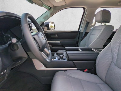 2023 Toyota Tundra 4WD 4WD SR5 CrewMax 5.5' Bed (SE)