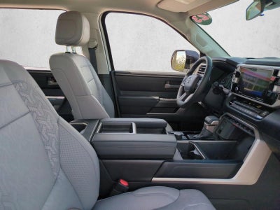 2023 Toyota Tundra 4WD 4WD SR5 CrewMax 5.5' Bed (SE)