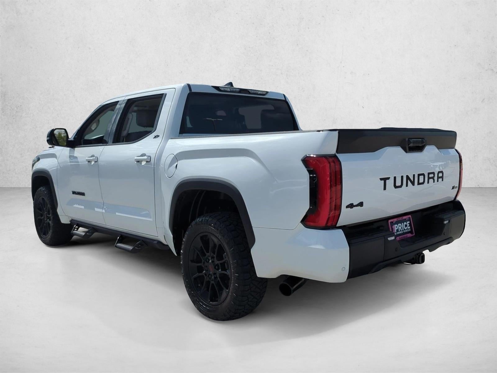 2023 Toyota Tundra 4WD 4WD SR5 CrewMax 5.5' Bed (SE)