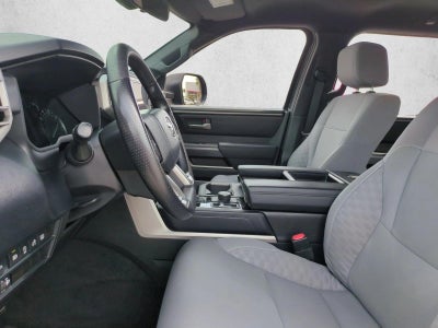 2025 Toyota Tundra 4WD 4WD SR5 CrewMax 5.5' Bed (SE)