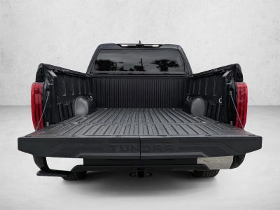 2025 Toyota Tundra 4WD 4WD SR5 CrewMax 5.5' Bed (SE)