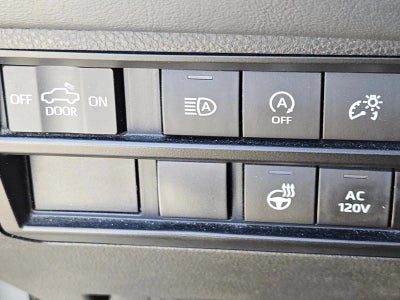2023 Toyota Tundra 4WD 4WD Platinum CrewMax 5.5' Bed (Natl)