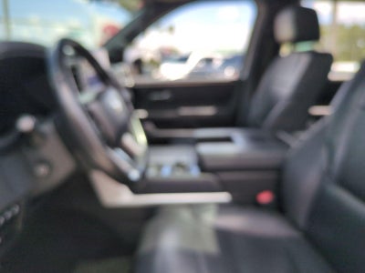 2023 Toyota Tundra 4WD 4WD Platinum CrewMax 5.5' Bed (Natl)