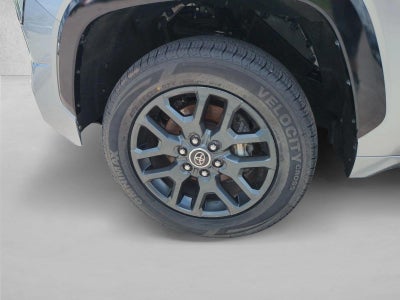 2023 Toyota Tundra 4WD 4WD Platinum CrewMax 5.5' Bed (Natl)