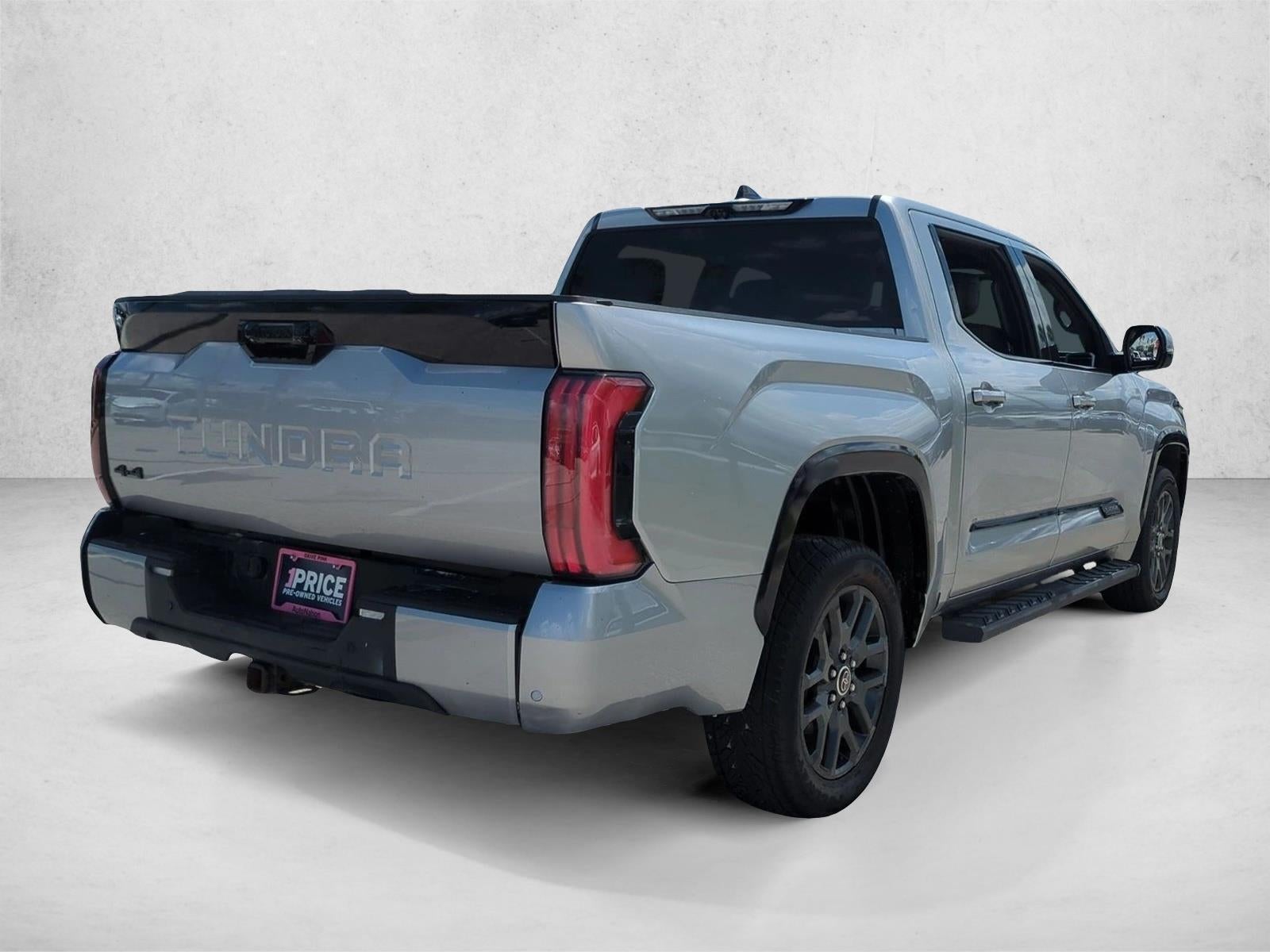 2023 Toyota Tundra 4WD 4WD Platinum CrewMax 5.5' Bed (Natl)