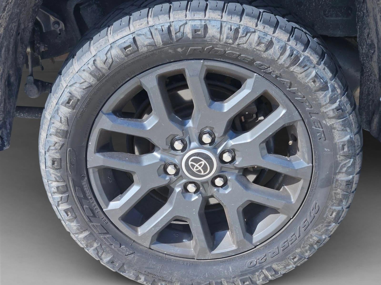 2023 Toyota Tundra 4WD 4WD Platinum CrewMax 5.5' Bed (Natl)