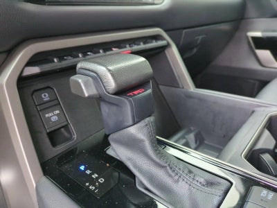 2025 Toyota Tundra 4WD 4WD Limited CrewMax 5.5' Bed (Natl)