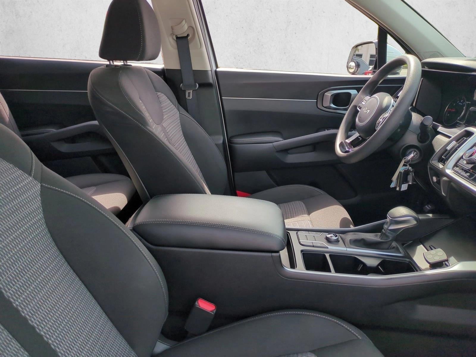 2023 Kia Sorento LX FWD