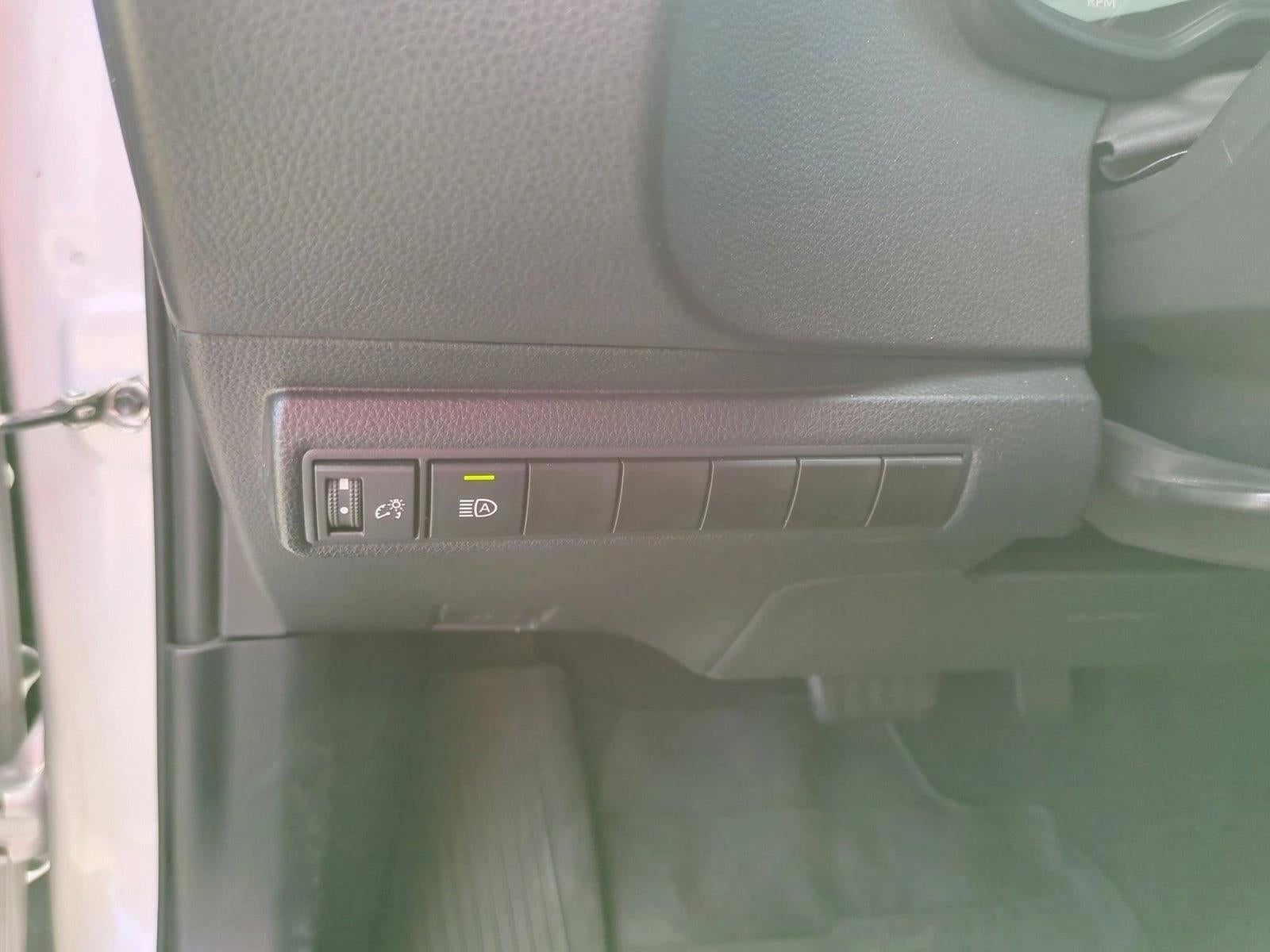 2024 Toyota Corolla LE CVT (Natl)