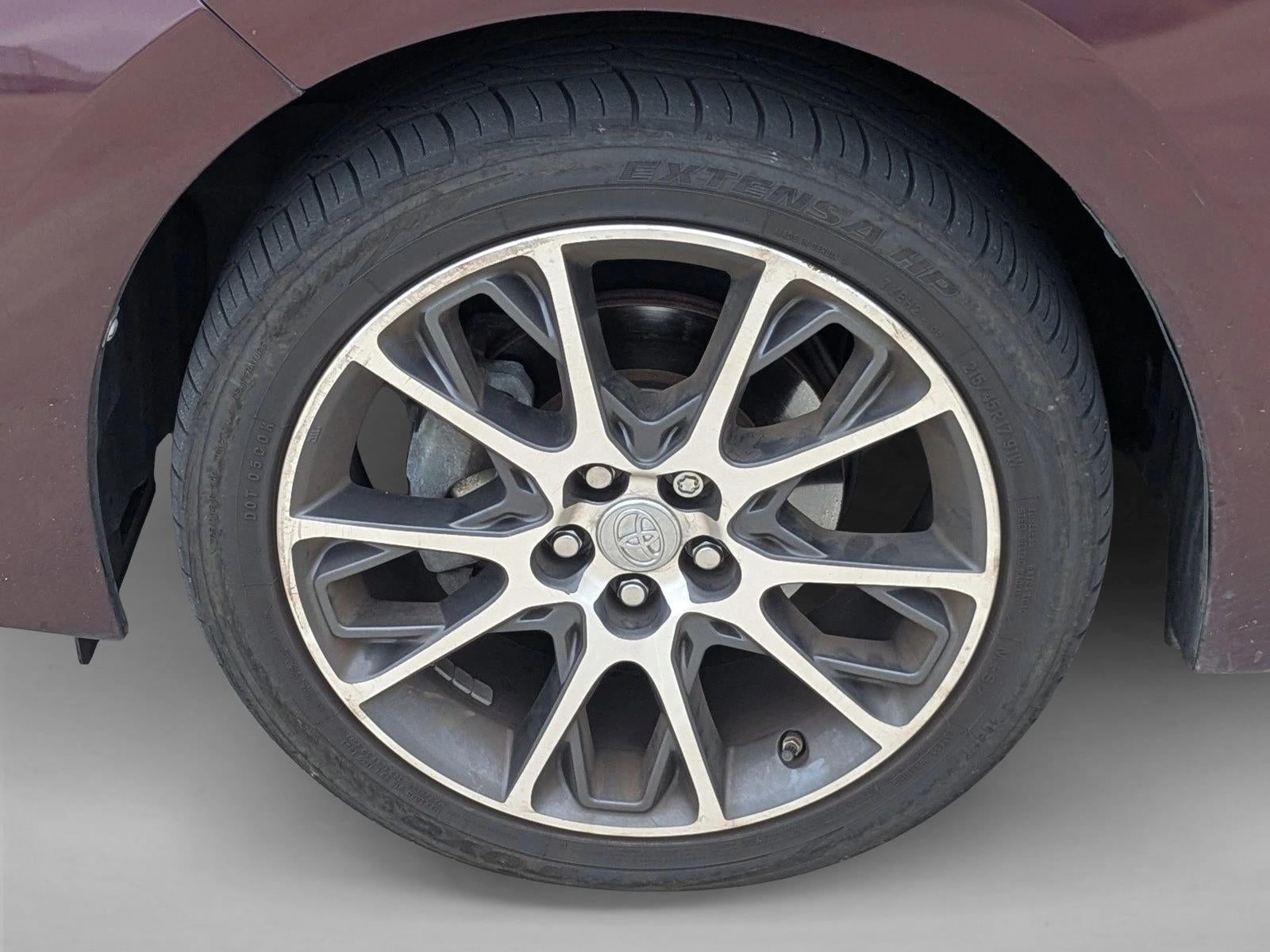 2017 Toyota Corolla 50th Anniversary Special Edition CVT (Natl)