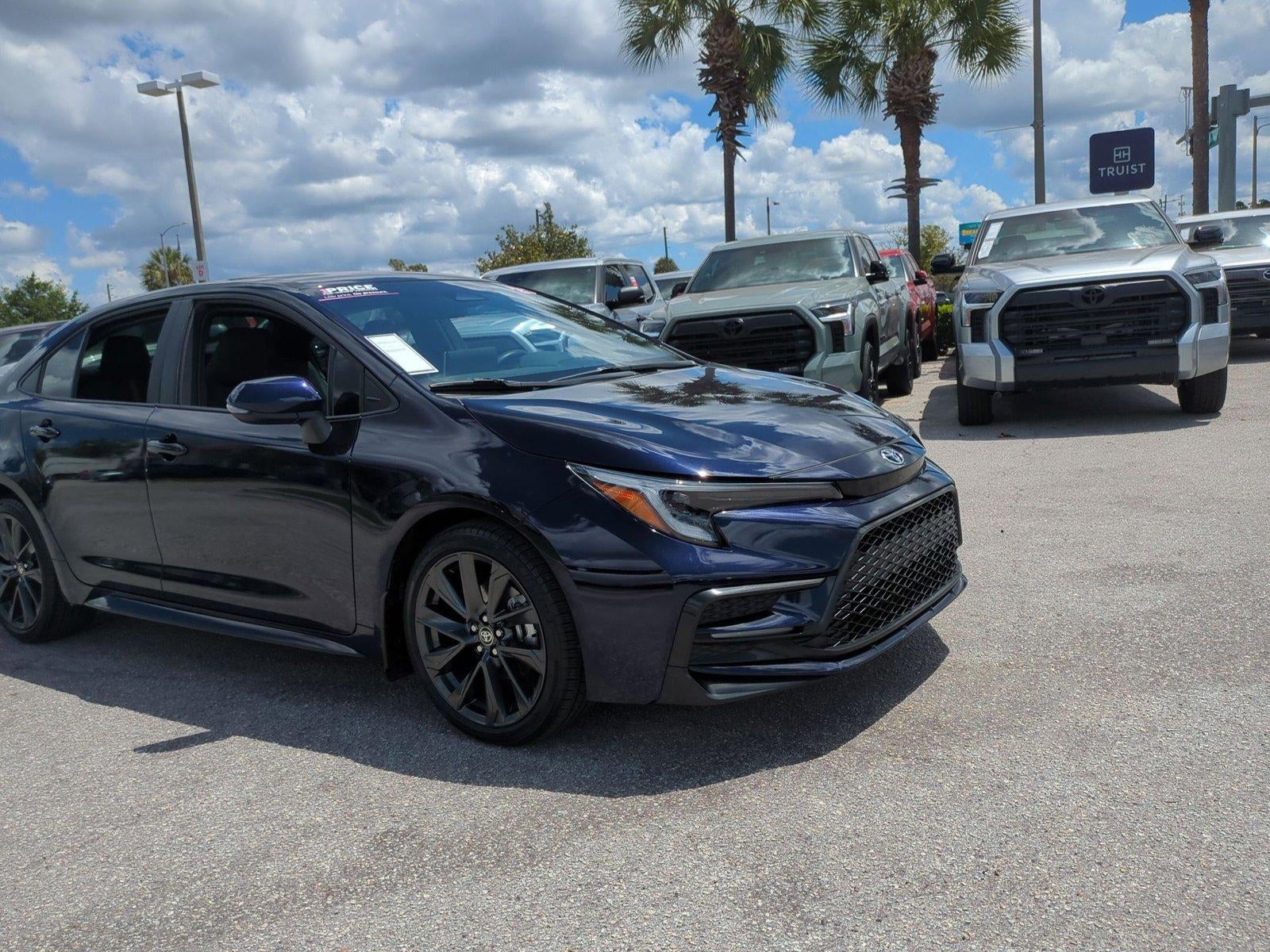 2025 Toyota Corolla SE CVT (Natl)