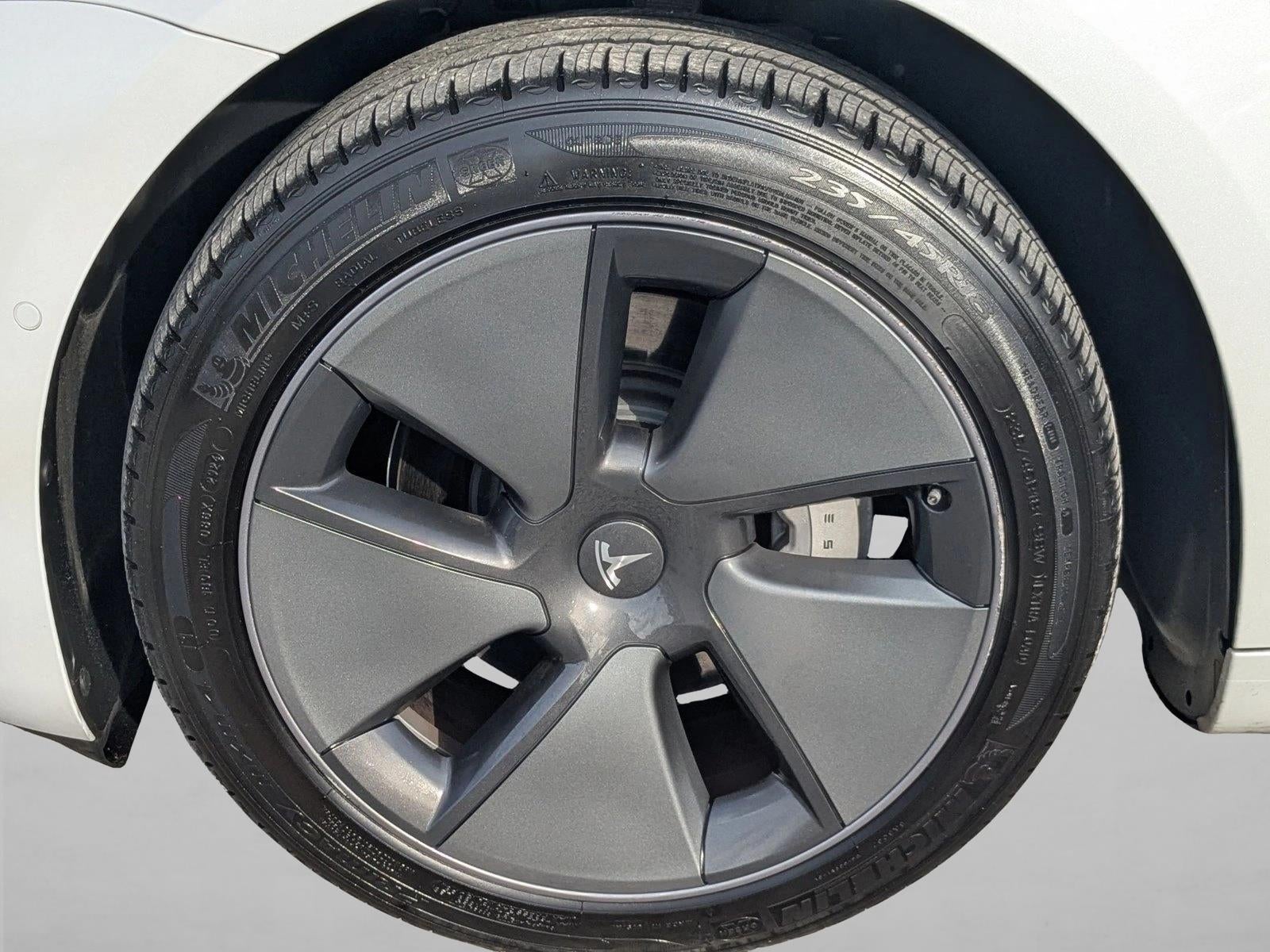 2021 Tesla Model 3 Standard Range Plus RWD