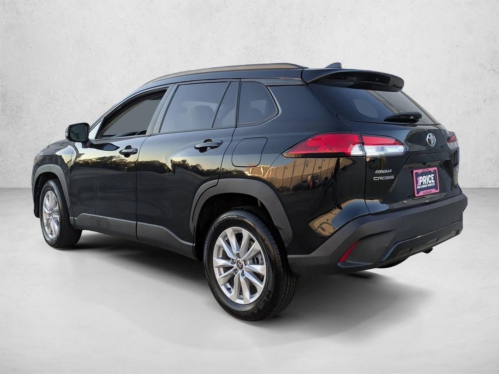 2022 Toyota Corolla Cross LE 2WD (Natl)