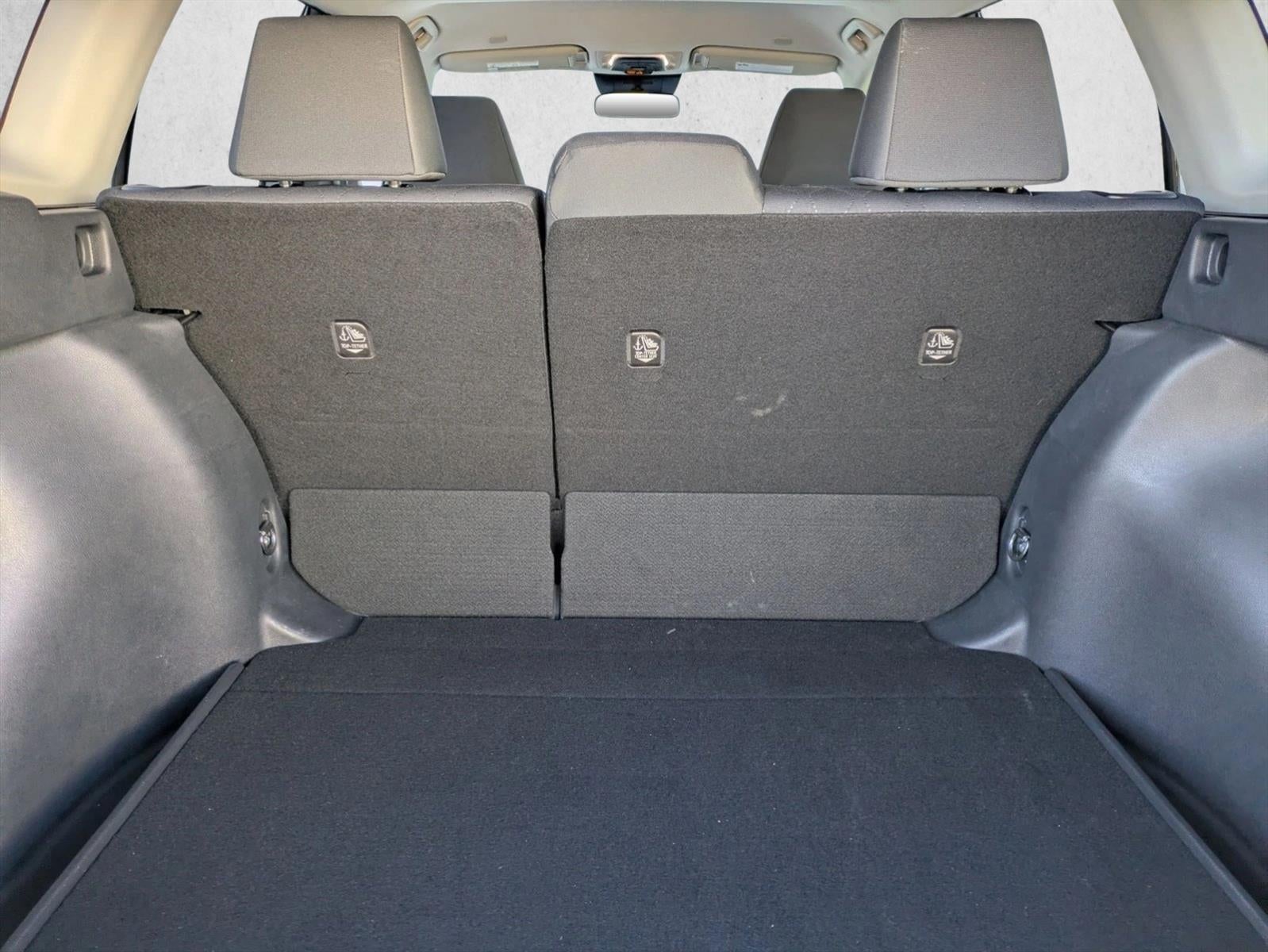 2023 Toyota Corolla Cross LE 2WD (Natl)