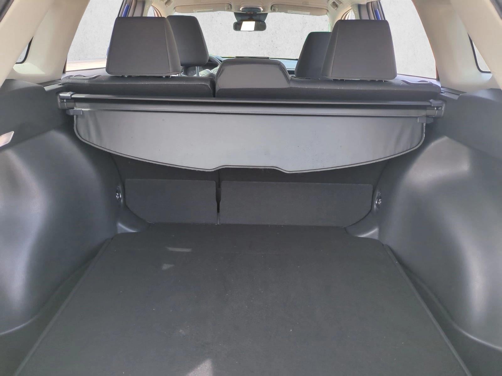 2023 Toyota Corolla Cross LE 2WD (Natl)